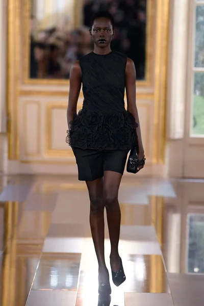 Look 47